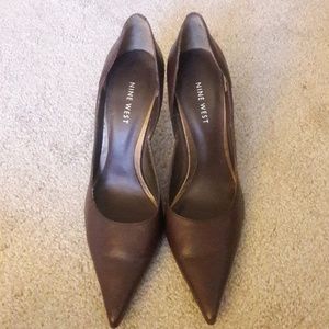 Nine West Aaronao dark brown heels